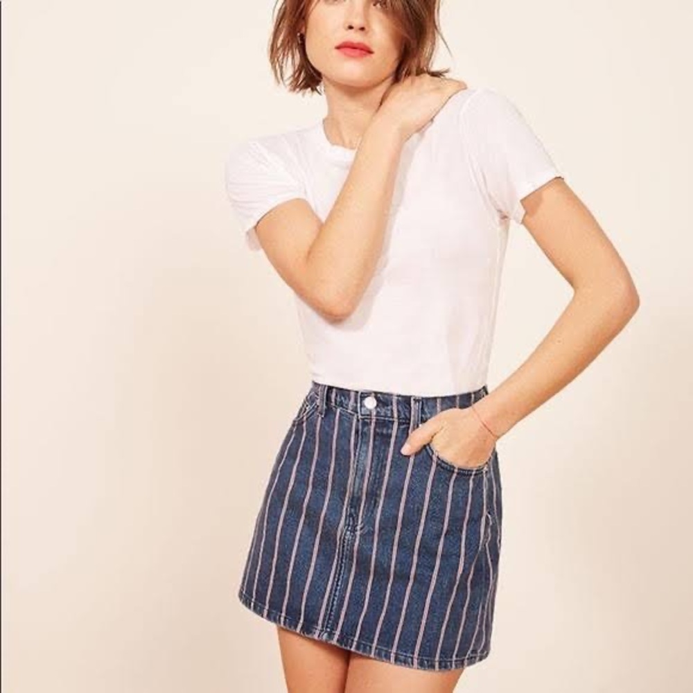 NEW WITU TAGS REFORMATION denim mini skirt!!
